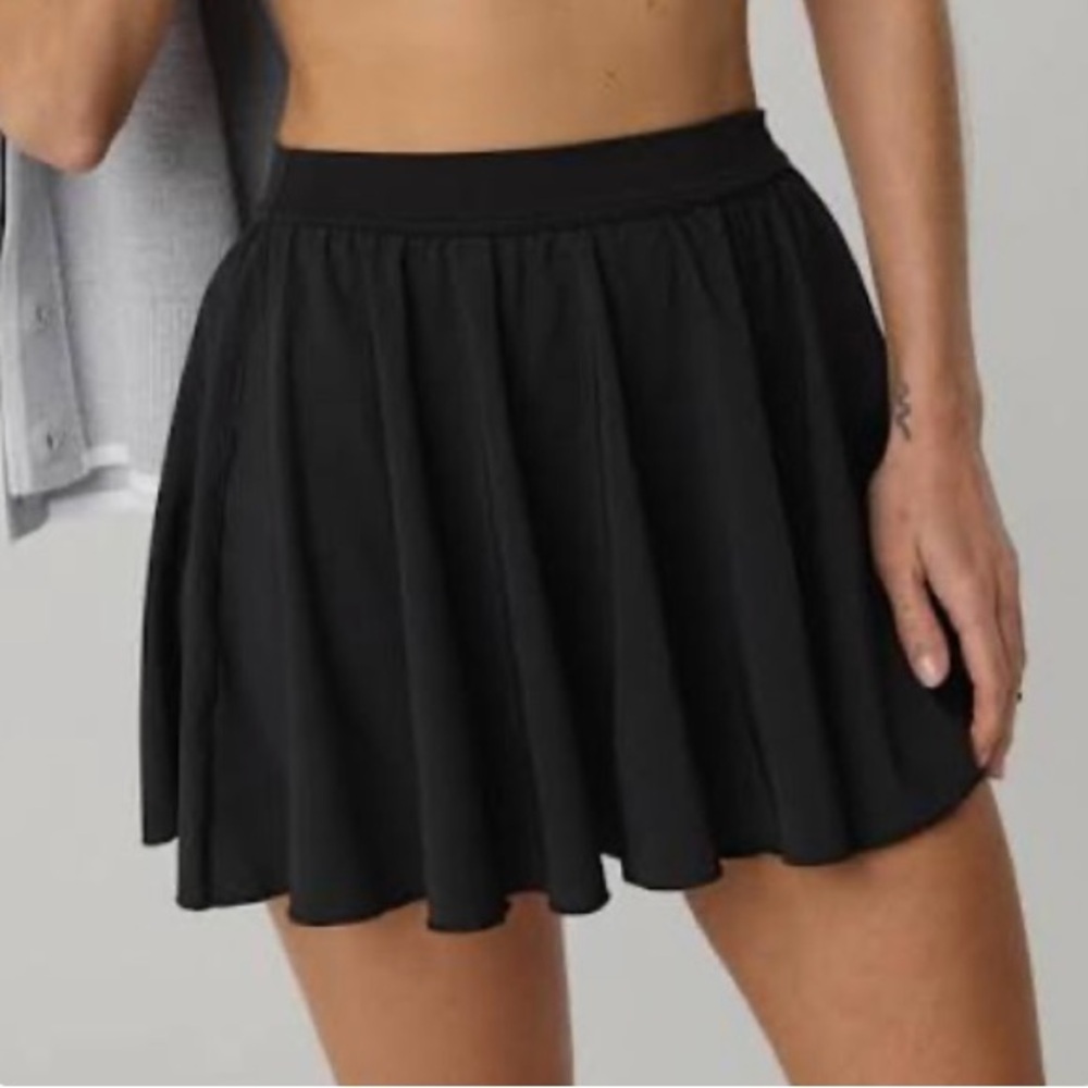 Offline by Aerie real me flirty skort